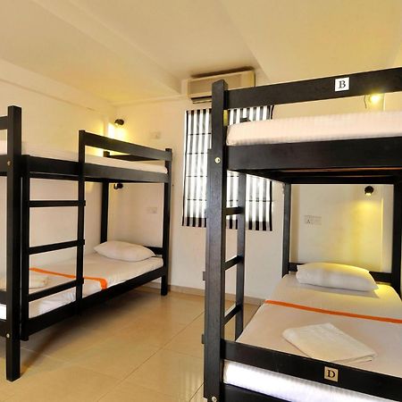 Sea Breeze Guest House Negombo Zimmer foto